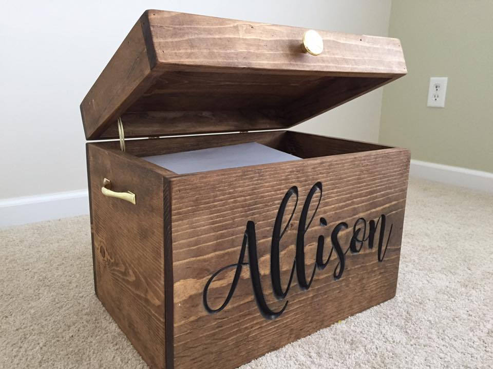Personalized Toy Box Girlybuilds